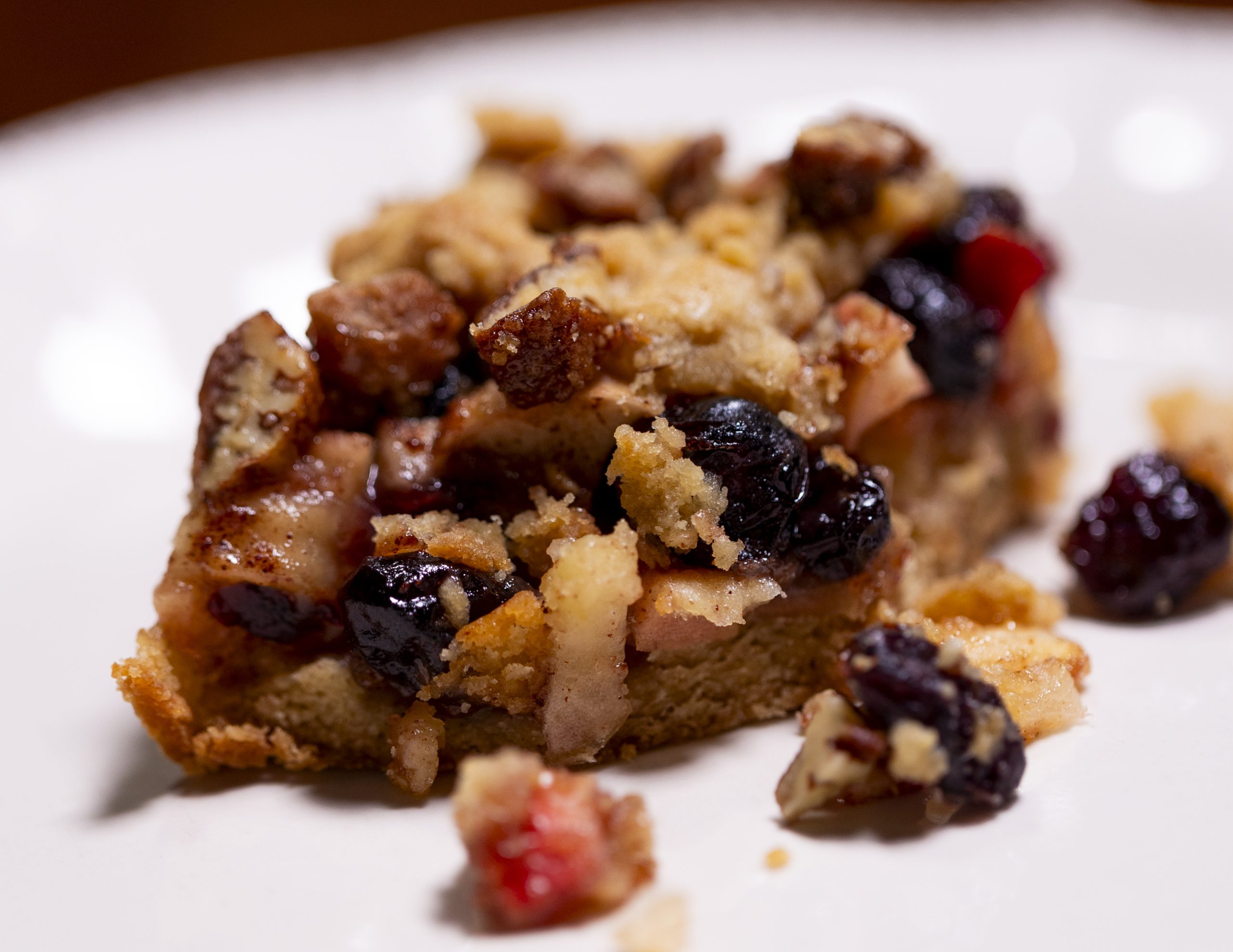 Nettie’s Apple-Cranberry-Praline Crumble